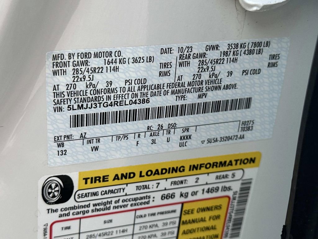 Certified 2024 Lincoln Navigator L Black Label image 38