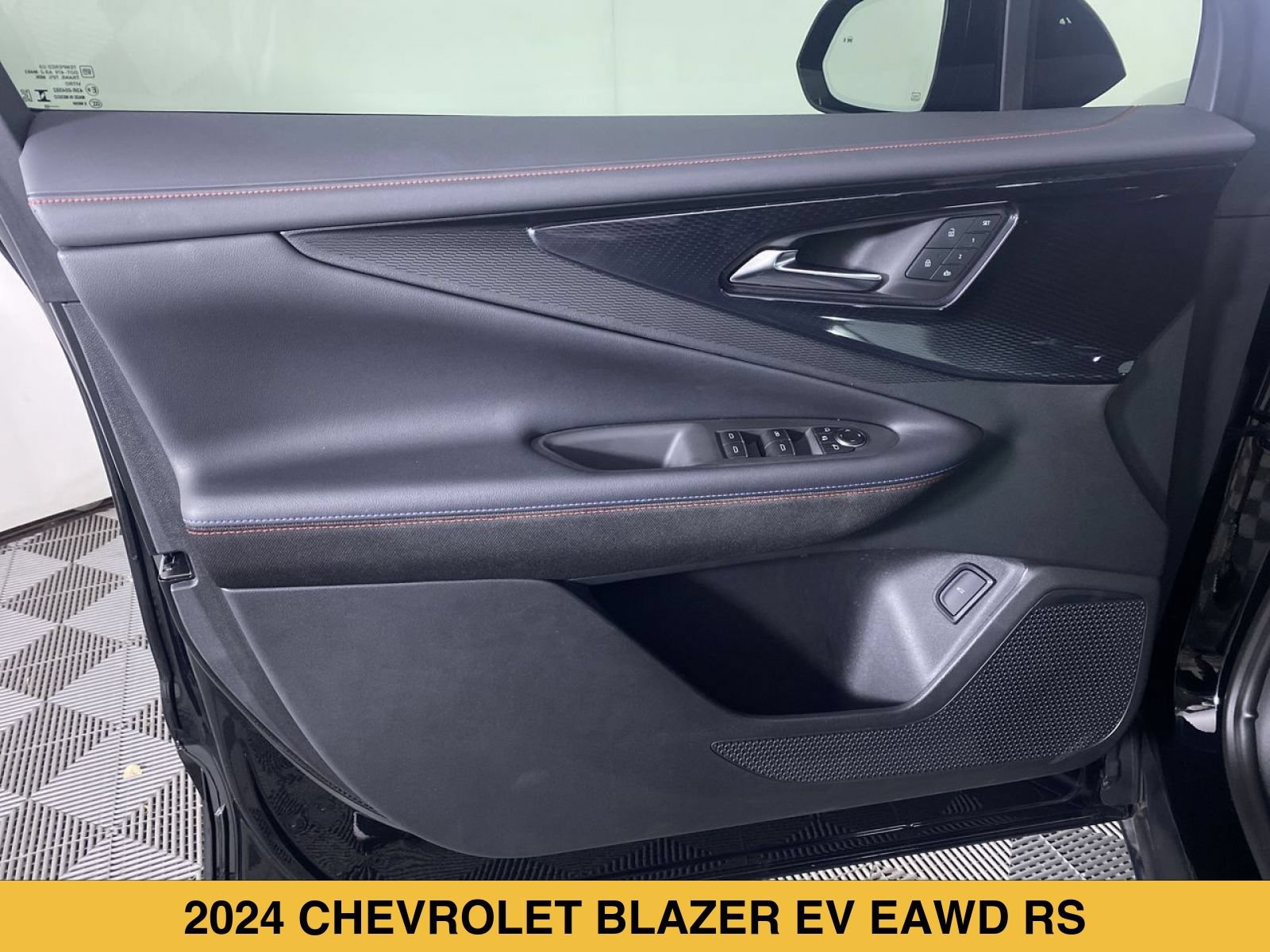 Certified 2024 Chevrolet Blazer EV RS AWD/4WD image 11