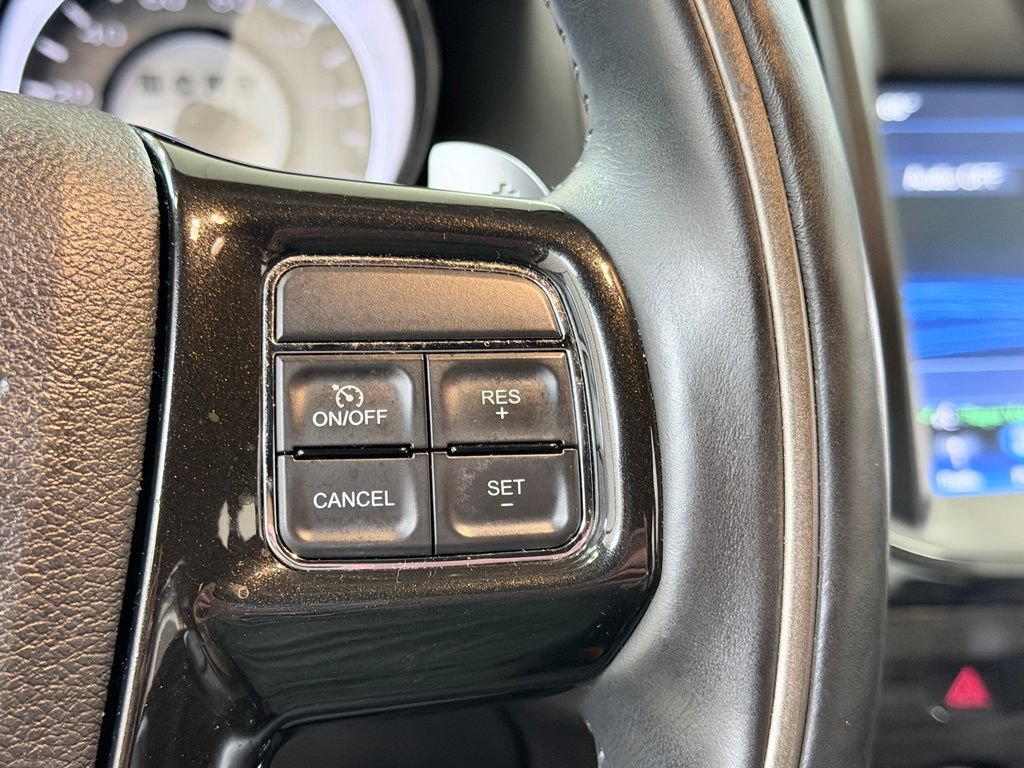 Used 2014 Chrysler 300 C AWD/4WD image 46