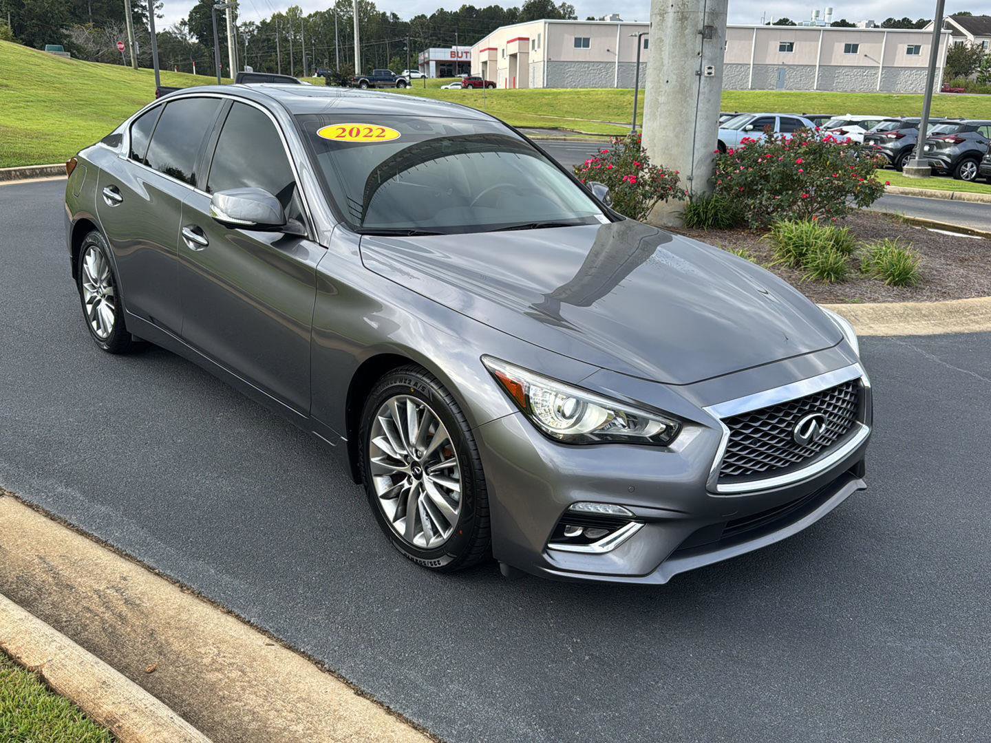 Used 2022 INFINITI Q50 Luxe w/ Cargo Package image 6