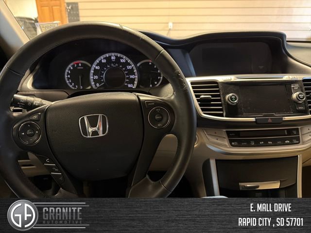 Used 2015 Honda Accord EX-L image 13