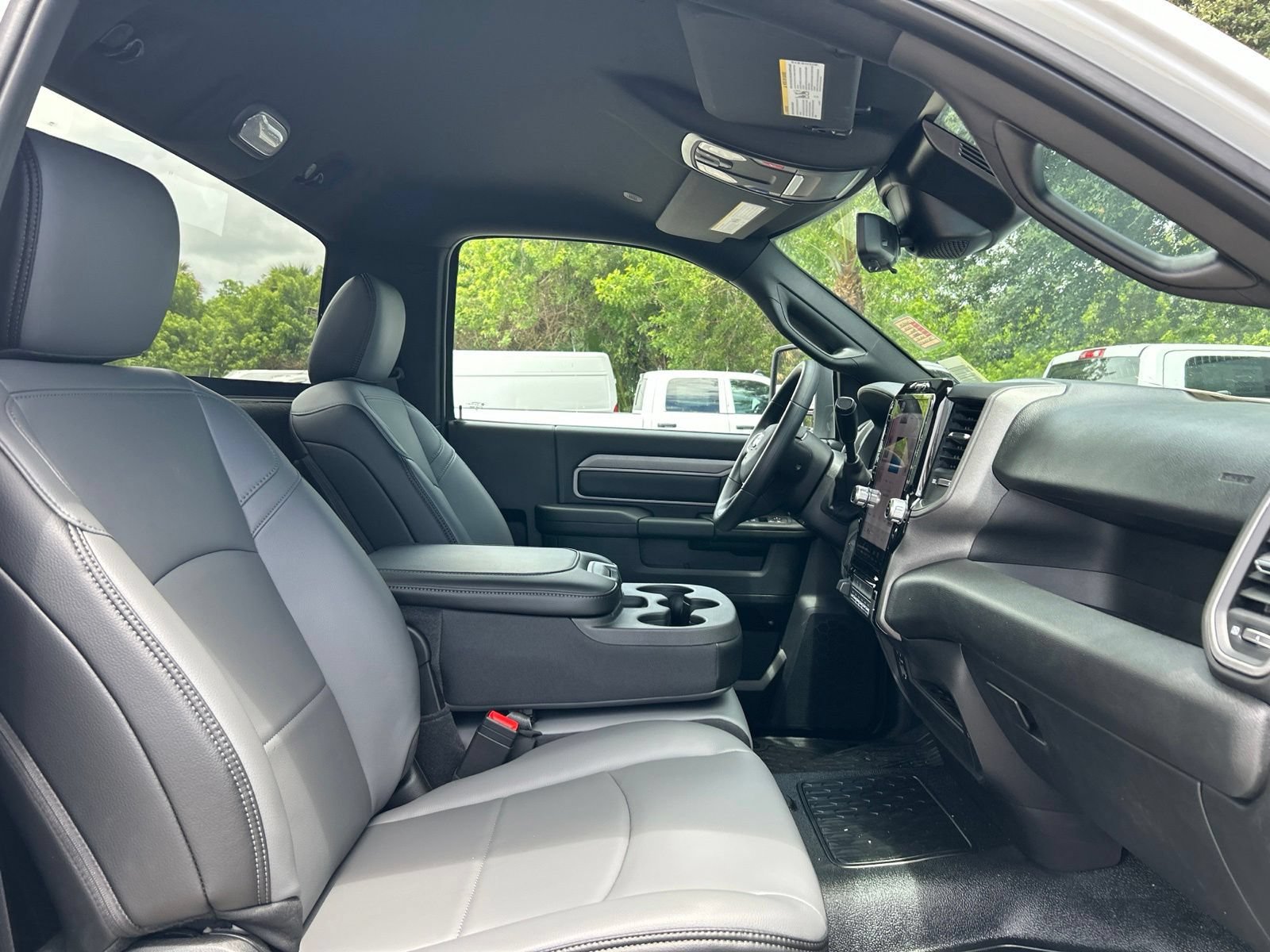 New 2026 RAM 5500 Tradesman AWD/4WD image 11