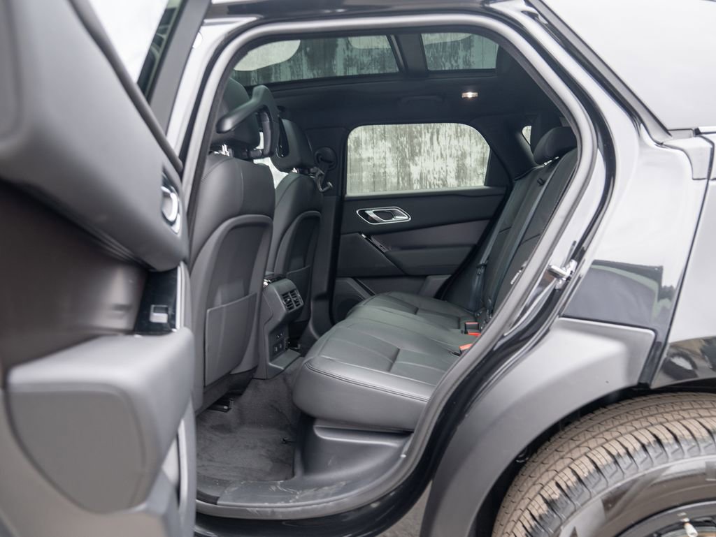 New 2026 Land Rover Range Rover Velar Dynamic SE AWD/4WD image 21