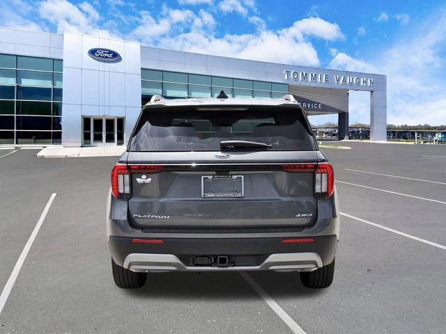 Used 2026 Ford Explorer Platinum image 3
