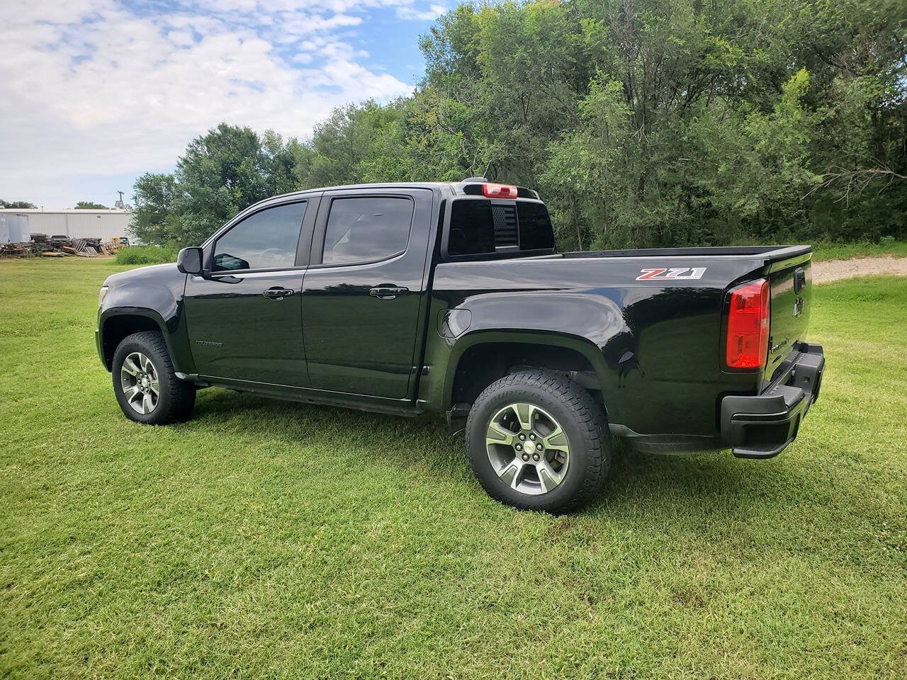 Used 2018 Chevrolet Colorado Z71 AWD/4WD image 7