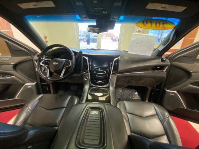 Used 2019 Cadillac Escalade ESV Platinum image 20