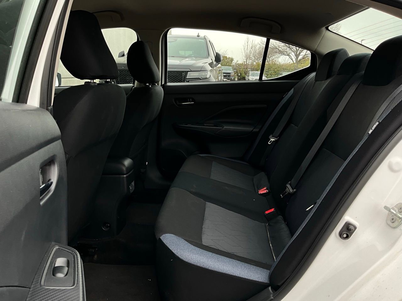 Used 2025 Nissan Versa SV image 11