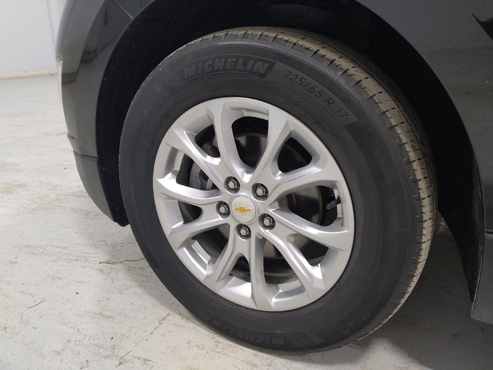 Used 2021 Chevrolet Equinox LS w/ LS Convenience Package image 31