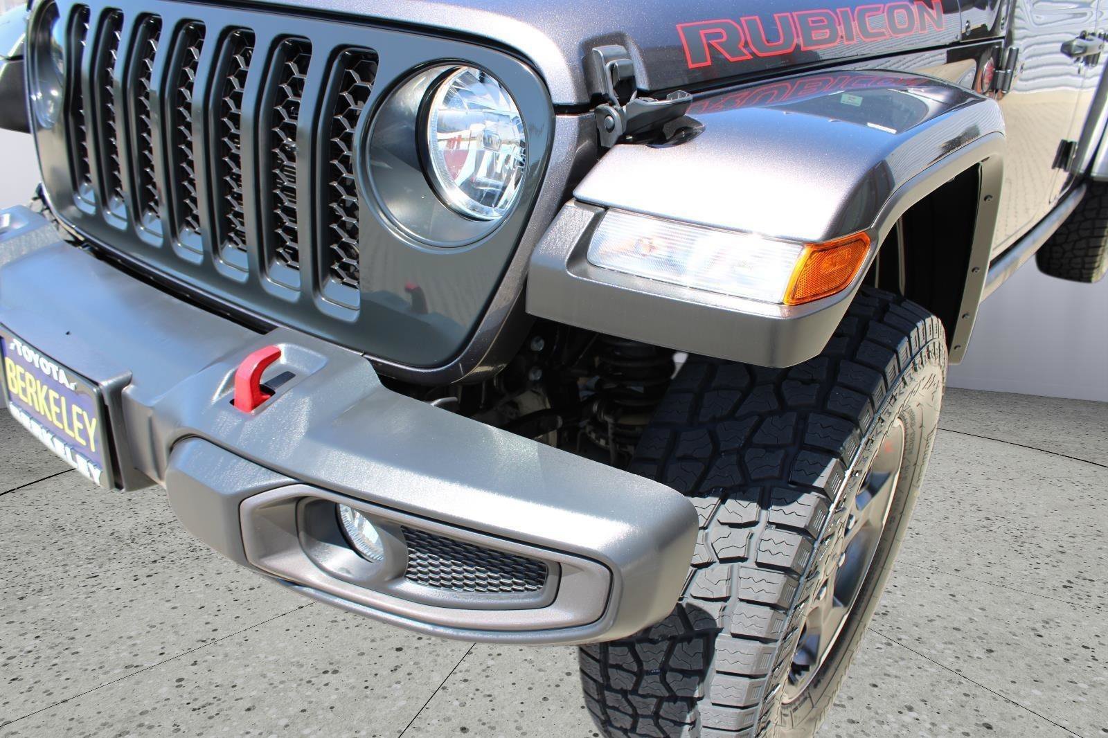 Used 2023 Jeep Gladiator Rubicon w/ Cold Weather Group AWD/4WD image 10