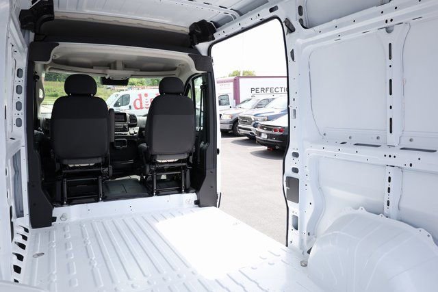 Used 2024 RAM ProMaster 1500 w/ Convenience Group image 24