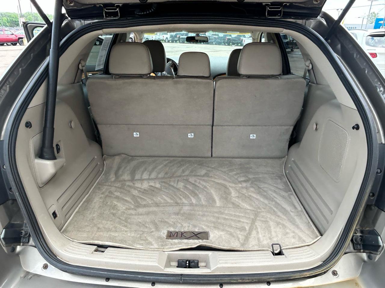Used 2012 Lincoln MKX AWD w/ Wood Pkg image 17
