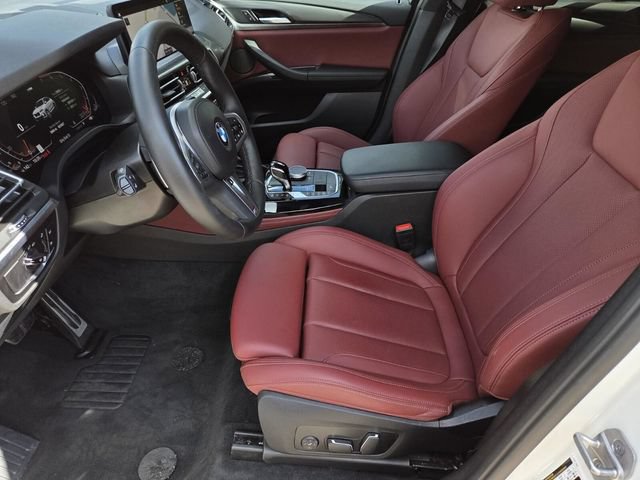 Used 2024 BMW X4 xDrive30i w/ Premium Package AWD/4WD image 39
