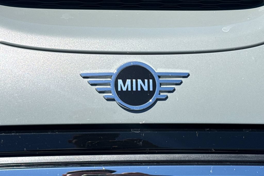 Used 2023 MINI Cooper SE FWD image 8
