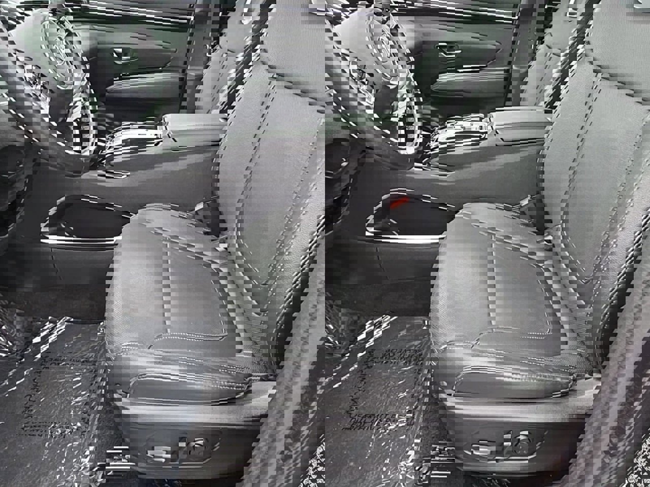 Used 2024 Hyundai Tucson Limited image 13