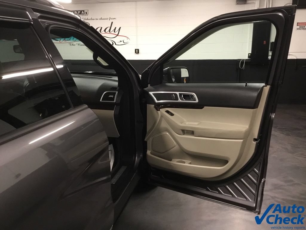 Used 2011 Ford Explorer Limited w/ 301A Rapid Spec Order Code AWD/4WD image 38