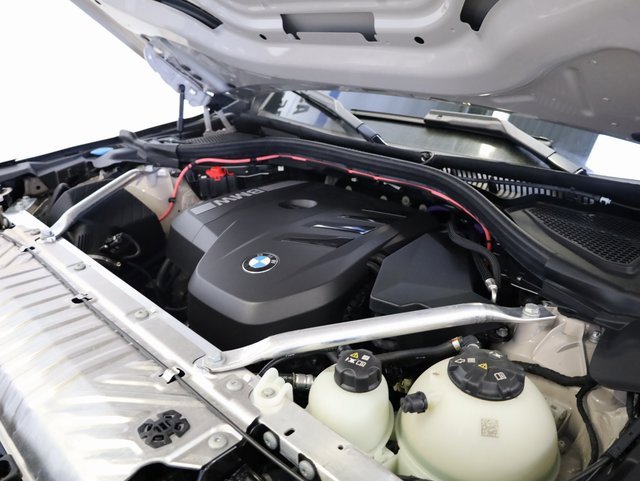 Used 2025 BMW X3 xDrive30i w/ Premium Package image 41