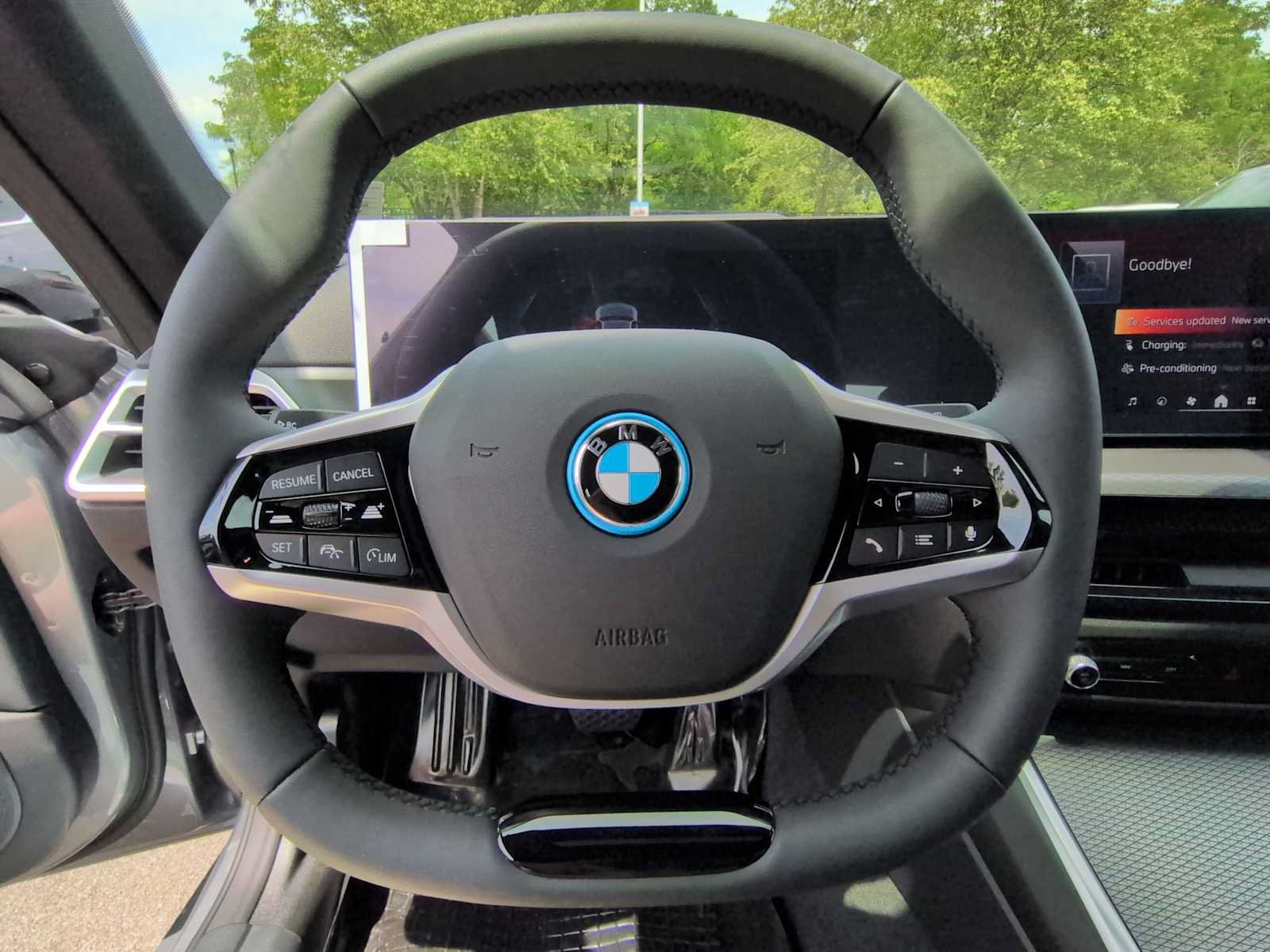 Used 2026 BMW i4 xDrive40i w/ Premium Package AWD/4WD image 26