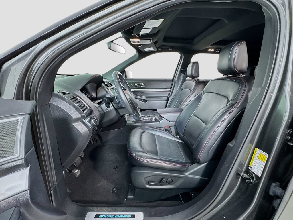 Used 2019 Ford Explorer Sport AWD/4WD image 11