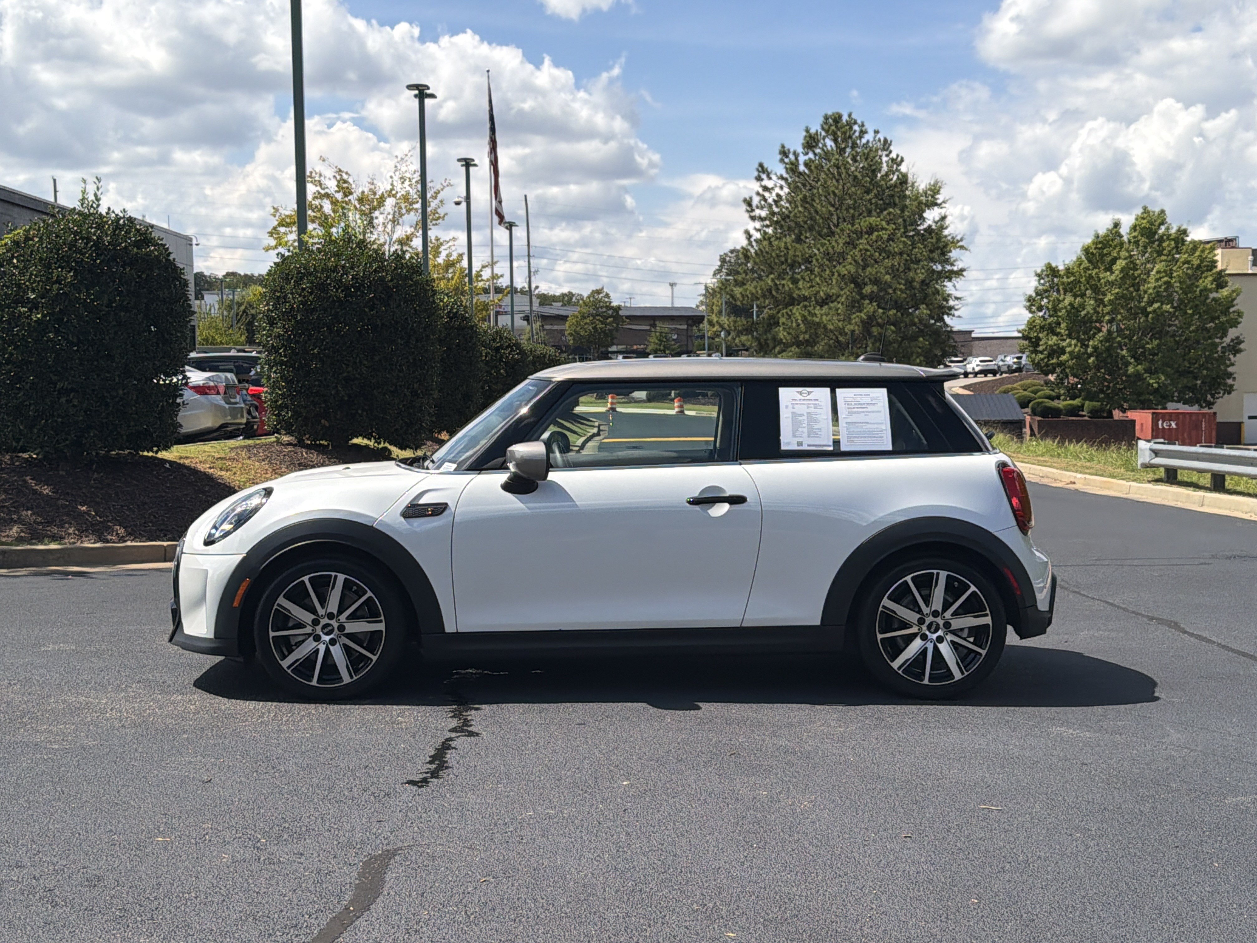 Certified 2024 MINI Cooper S w/ Signature Upholstery Package FWD image 14