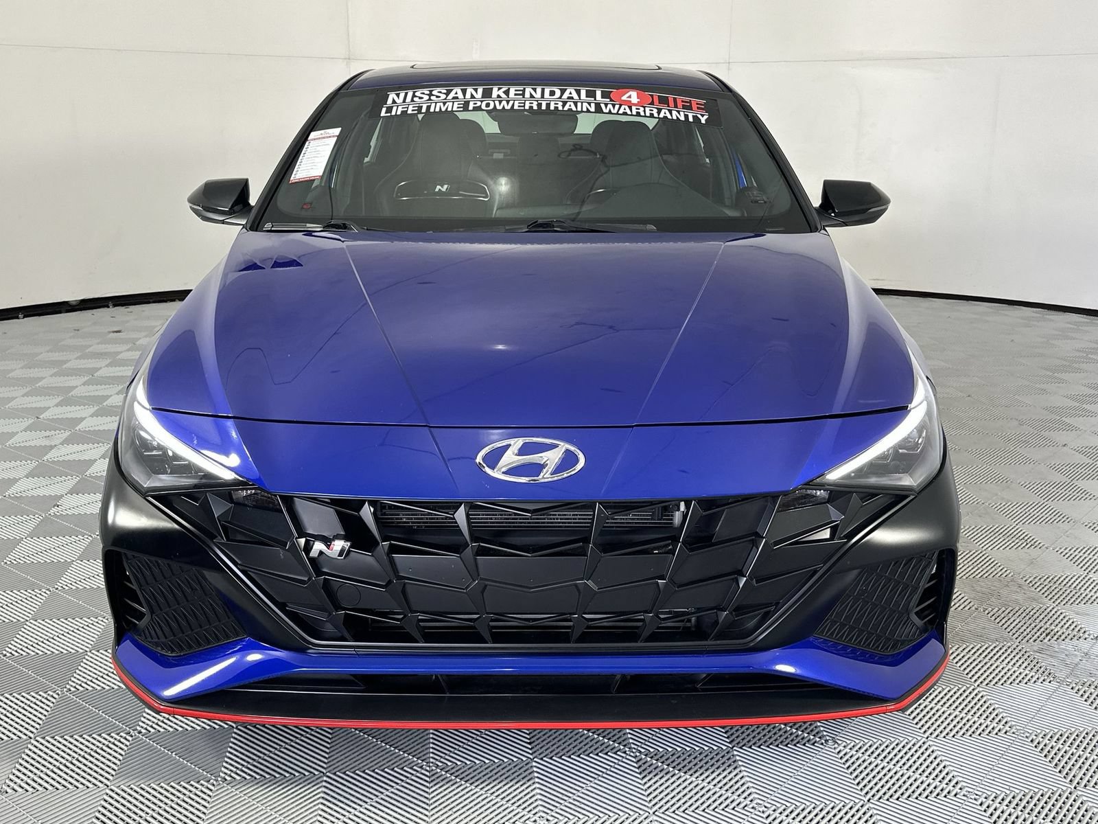 Used 2023 Hyundai Elantra N FWD image 3