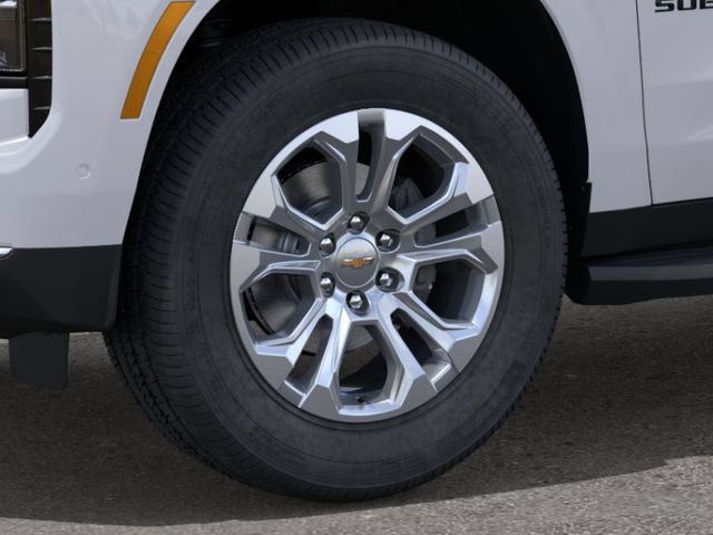 New 2026 Chevrolet Suburban LT w/ Comfort Package AWD/4WD image 9