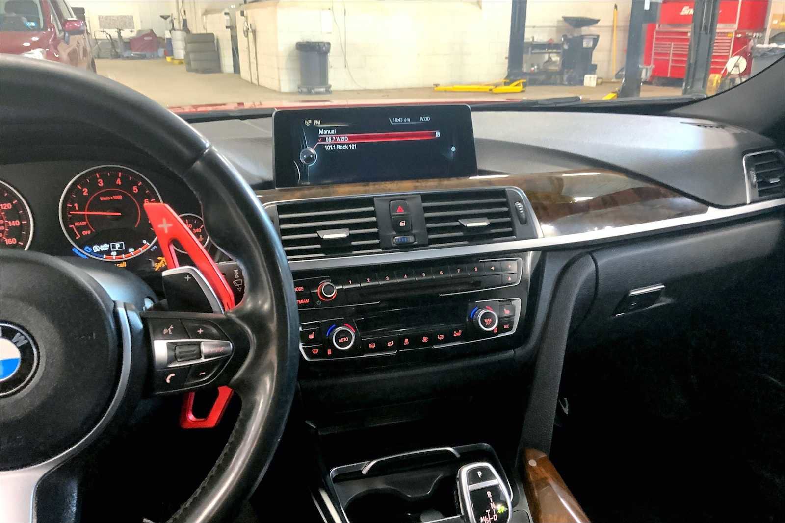 Used 2016 BMW 328i xDrive Sedan image 6