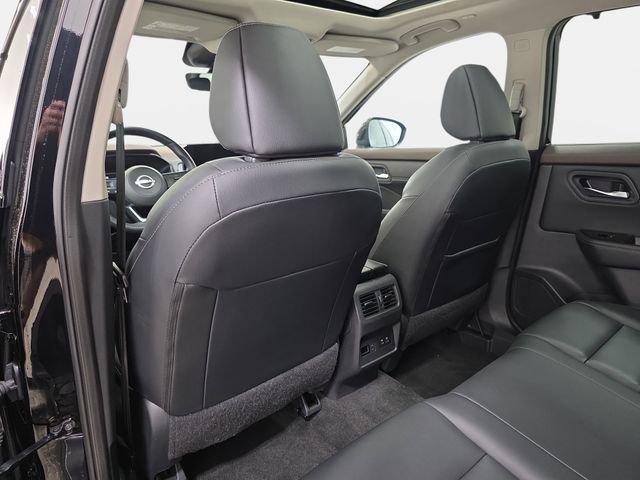 Used 2023 Nissan Rogue SL w/ SL Premium Package AWD/4WD image 12