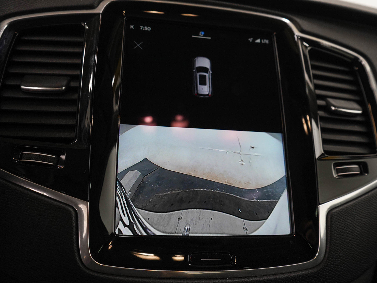 Used 2023 Volvo XC90 T8 Plus w/ Protection Package Premier AWD/4WD image 32