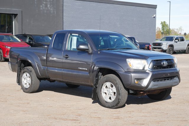 Used 2012 Toyota Tacoma PreRunner image 5