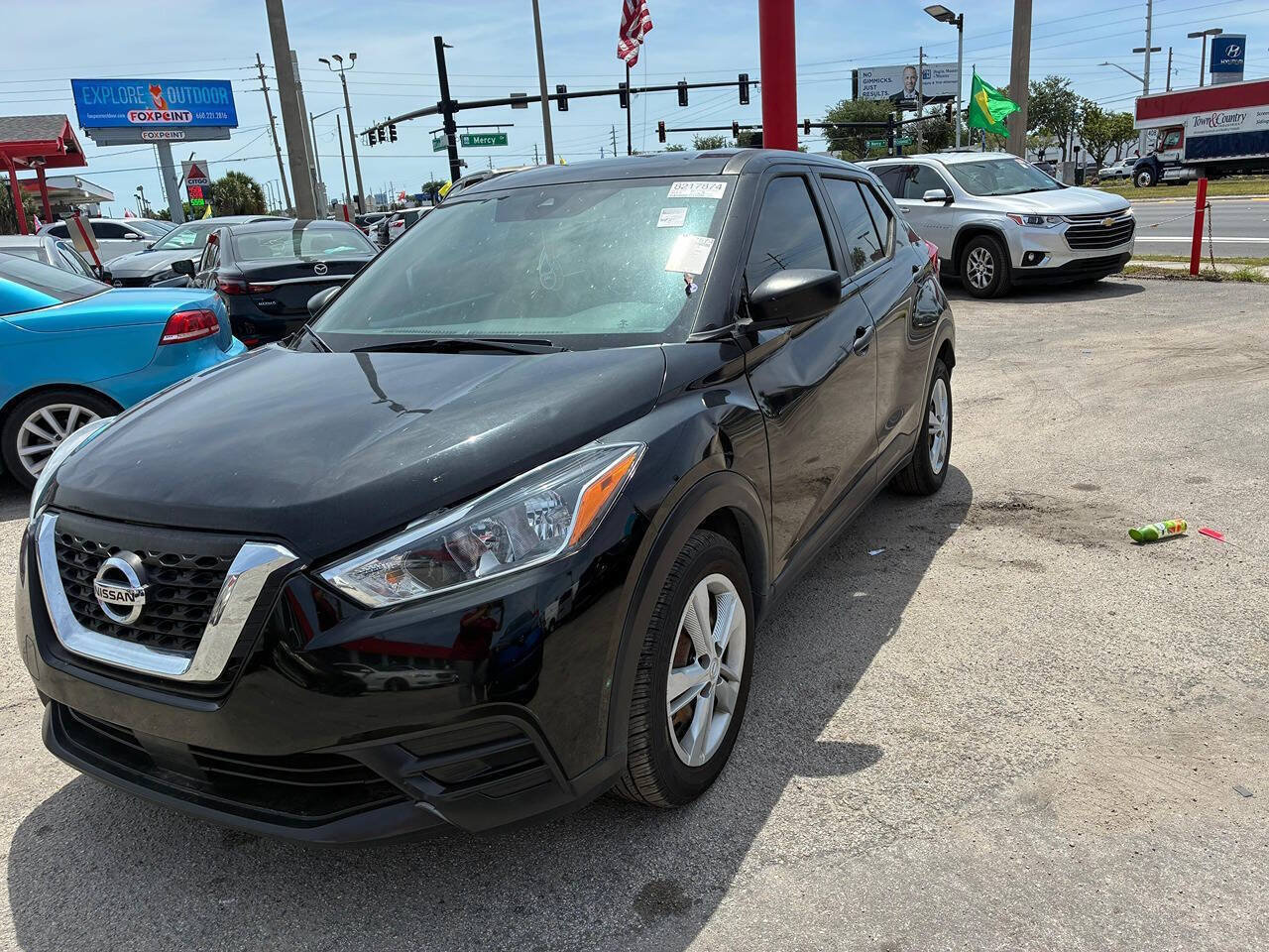 Used 2020 Nissan Kicks S FWD image 7