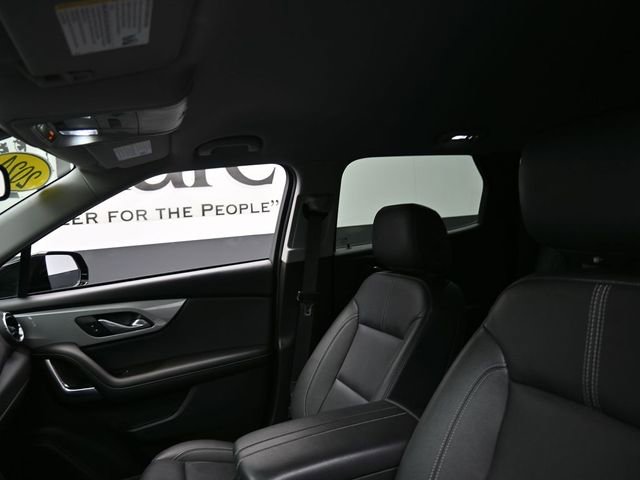 Used 2024 Chevrolet Blazer LT w/ LPO, Black Grille Bar Package image 17