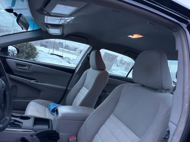 Used 2017 Toyota Camry LE image 24