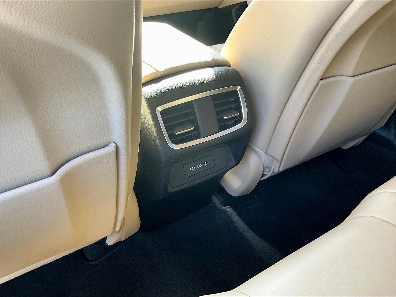 Certified 2024 Acura RDX w/ Technology Package AWD/4WD image 10