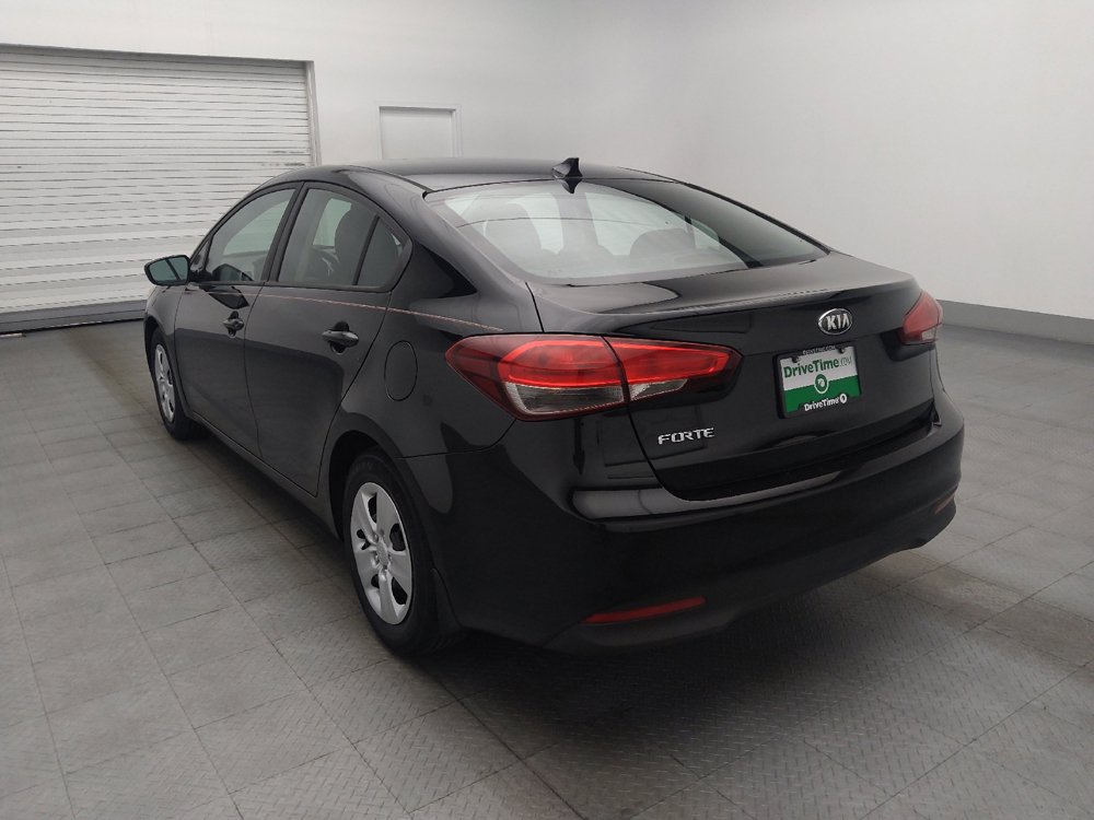 Used 2017 Kia Forte LX FWD image 5