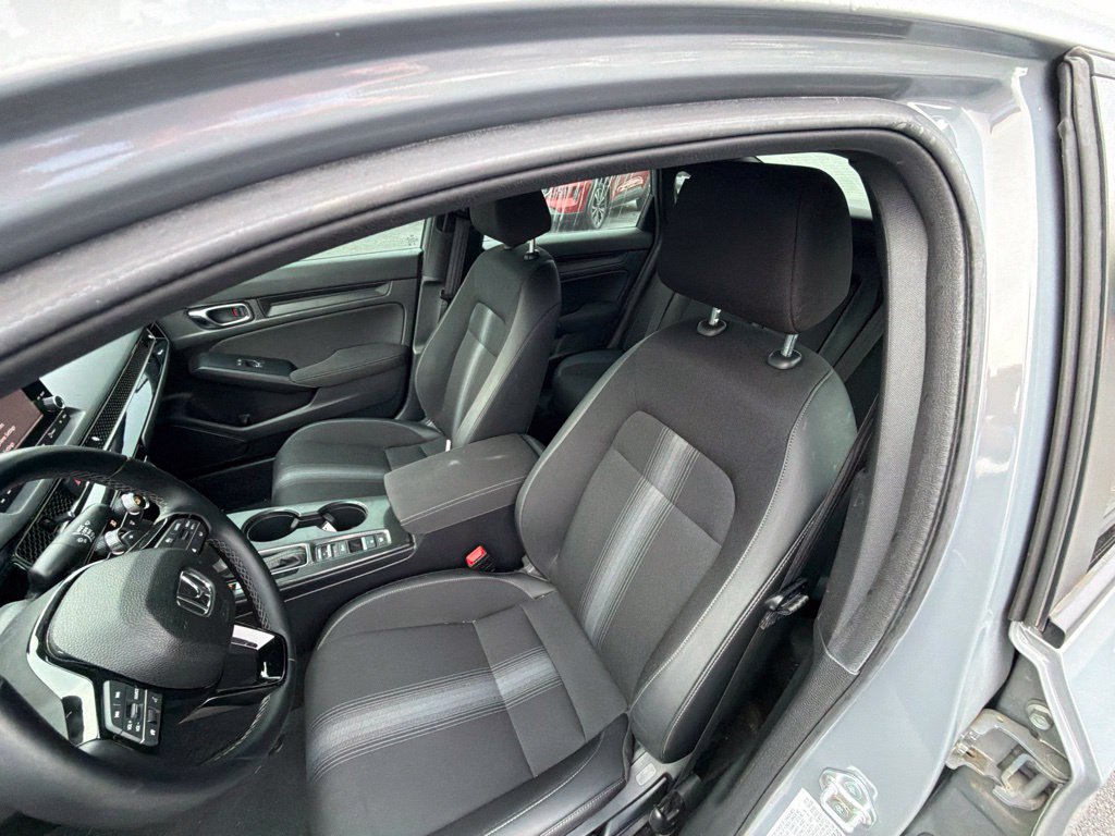 Used 2025 Honda Civic Sport image 7