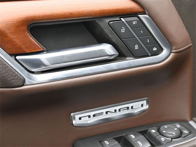 Used 2023 GMC Sierra 1500 Denali w/ Technology Package image 12
