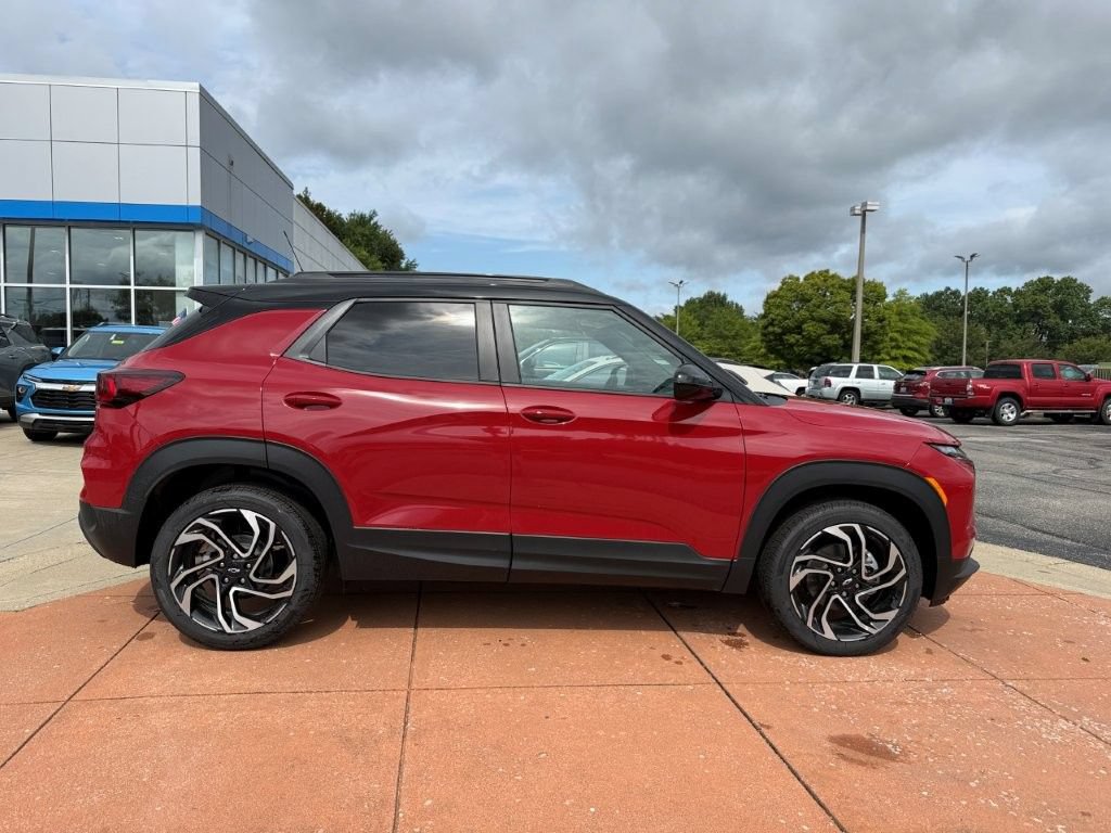 New 2026 Chevrolet TrailBlazer RS w/ Convenience Package AWD/4WD image 7