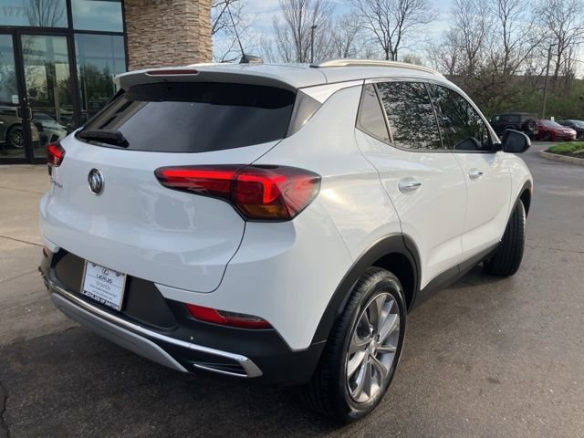 Used 2023 Buick Encore GX Essence w/ Experience Buick Package image 3