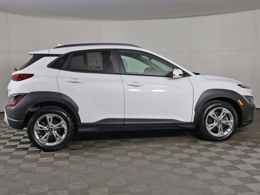 Used 2023 Hyundai Kona SEL image 17