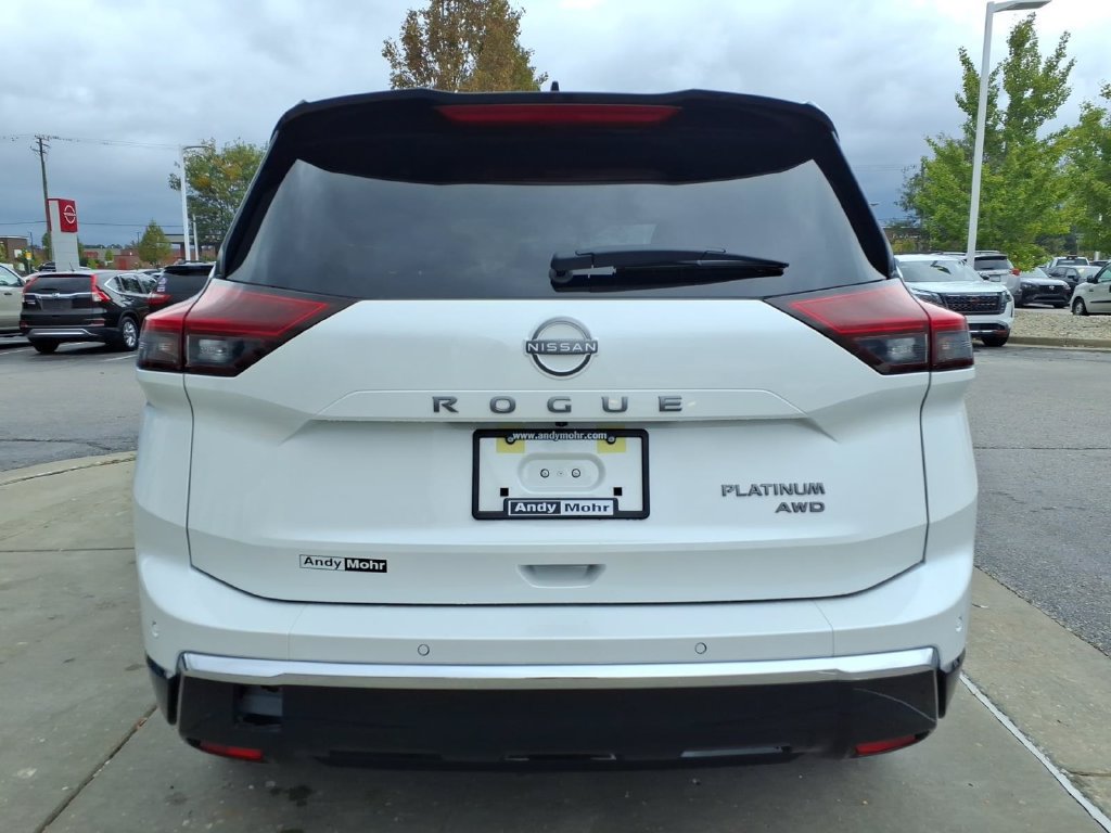 New 2026 Nissan Rogue Platinum AWD/4WD image 11