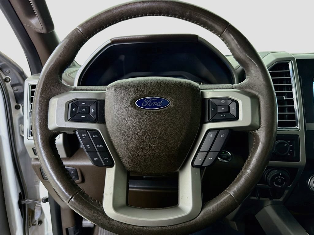 Used 2016 Ford F150 King Ranch w/ Equipment Group 601A Luxury AWD/4WD image 15