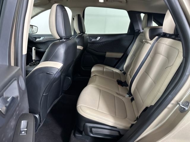 Used 2020 Ford Escape Titanium image 25