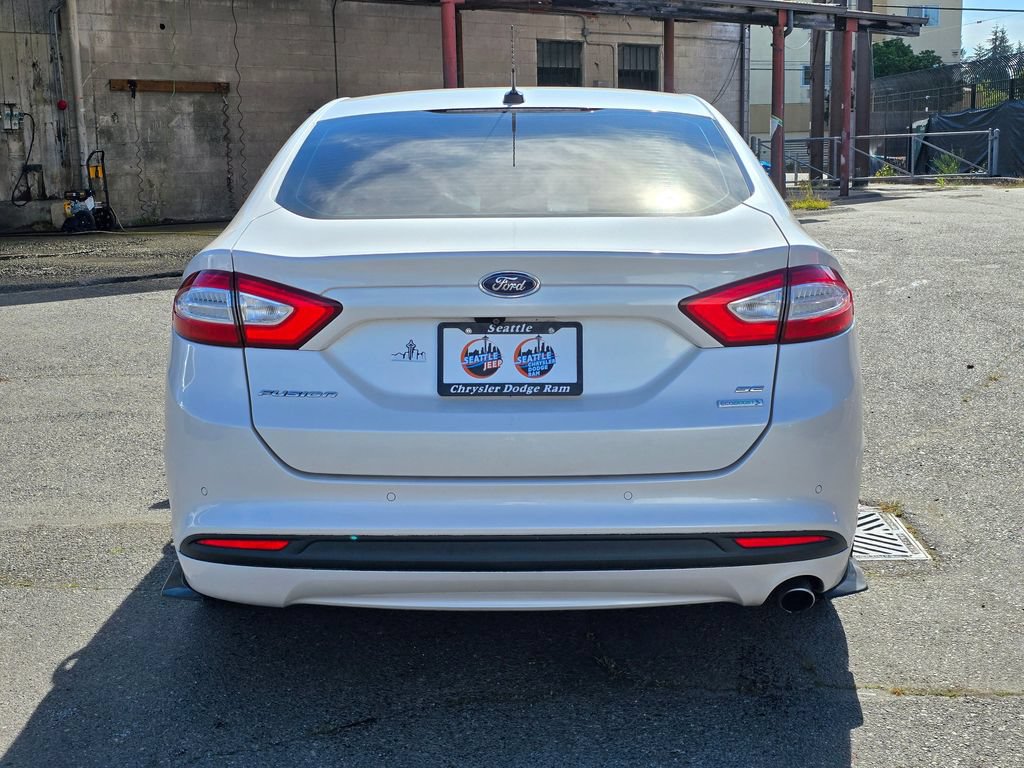 Used 2016 Ford Fusion SE w/ Equipment Group 202A FWD image 7