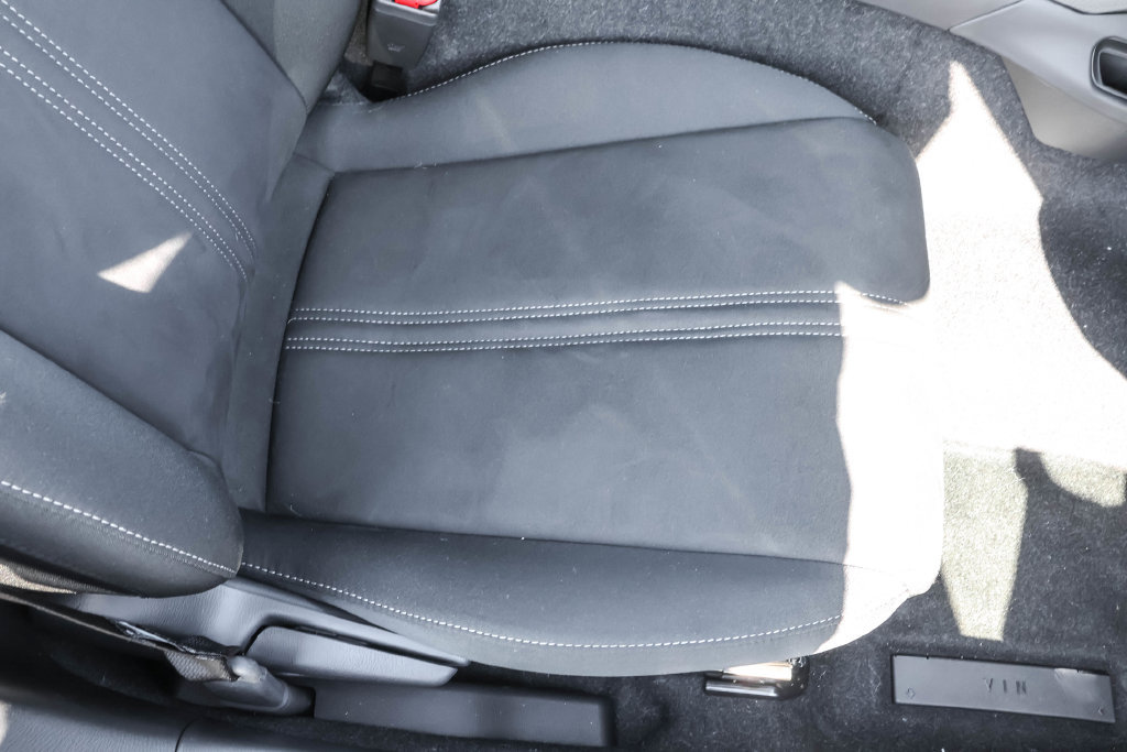 New 2026 MAZDA MX-5 Miata Club w/ Interior Package RWD image 39