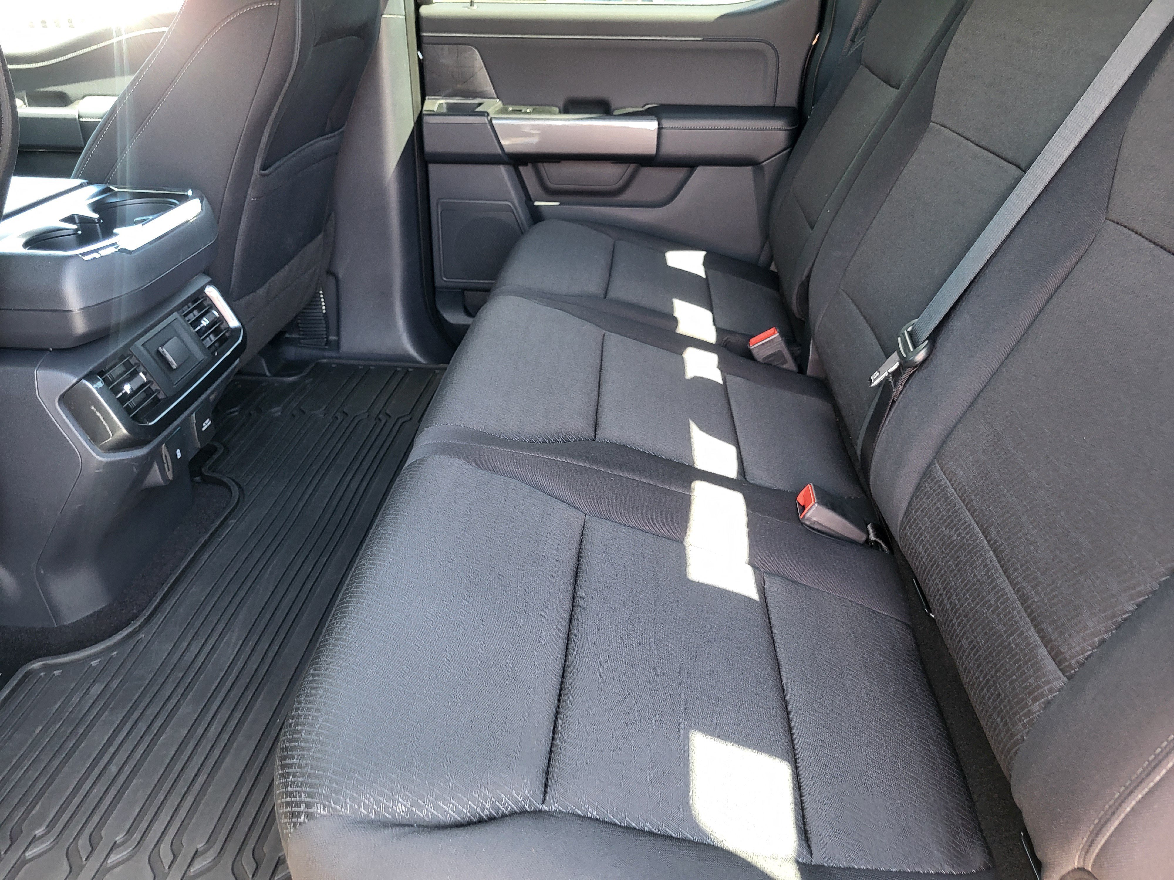 Used 2022 Ford F150 XLT w/ Equipment Group 302A High AWD/4WD image 22