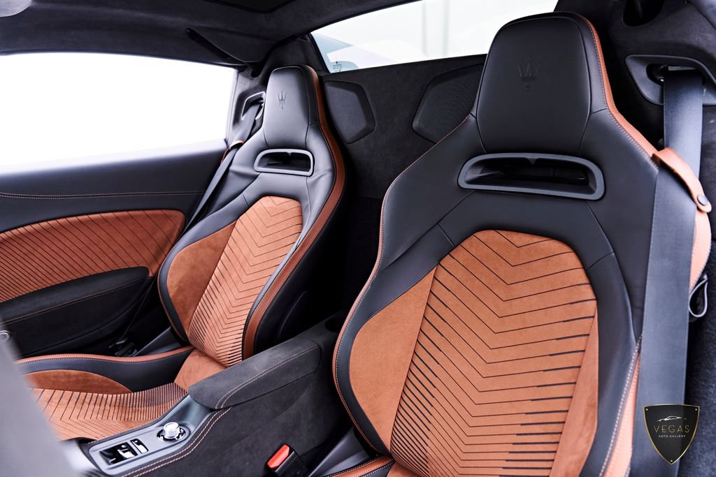 Used 2023 Maserati MC20 Spyder RWD image 47