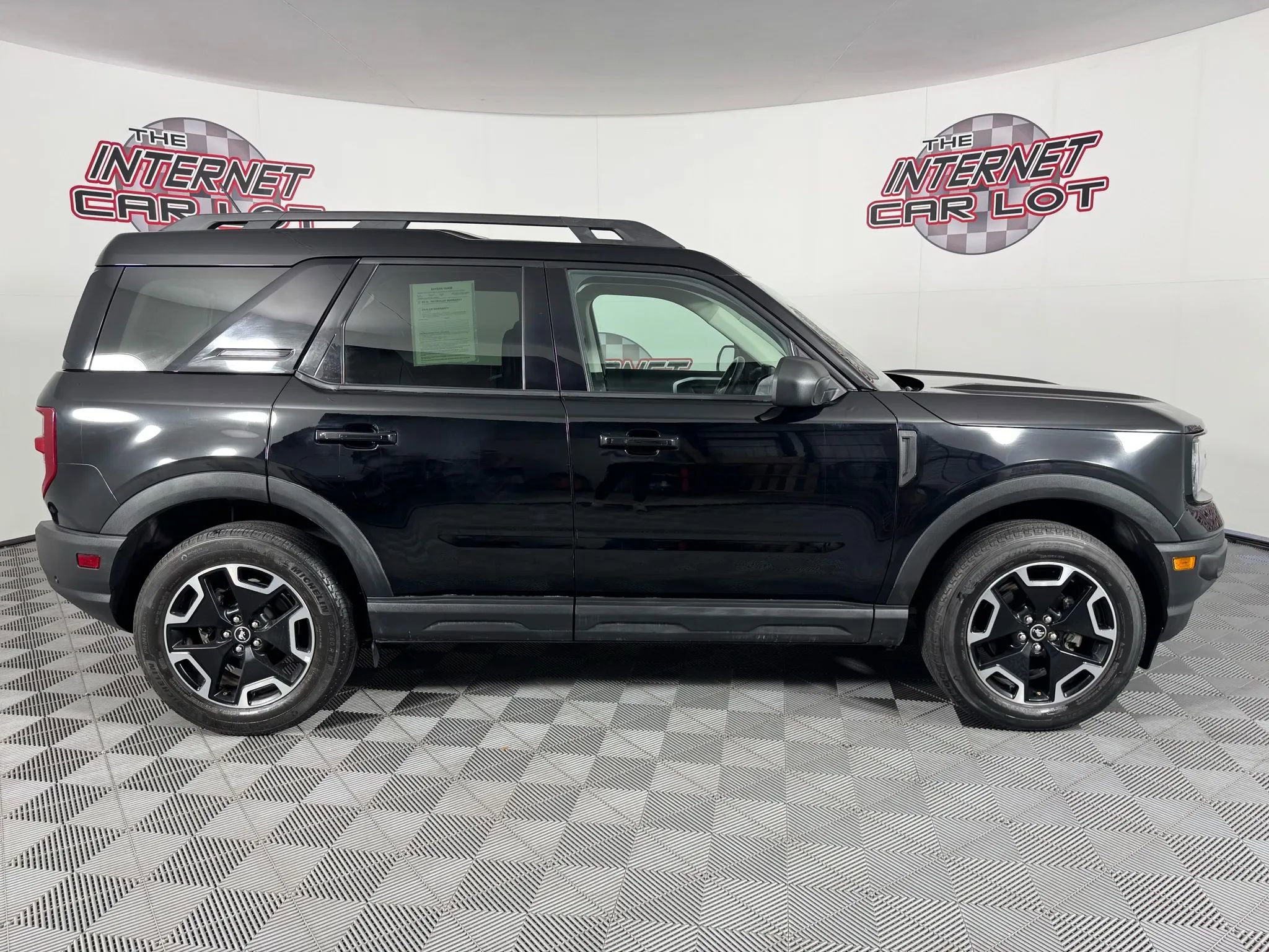 Used 2023 Ford Bronco Sport Outer Banks w/ Tech Package image 8