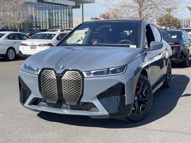 Used 2025 BMW iX M60 image 3