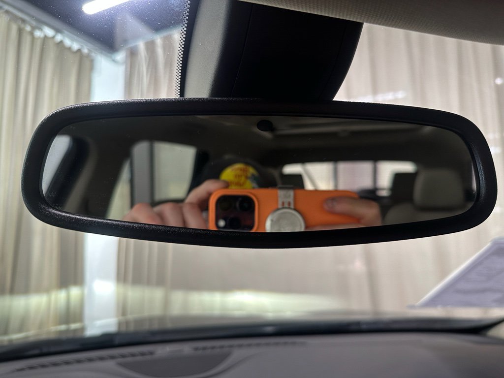 Used 2020 Buick Enclave Essence w/ Sport Touring Edition image 34