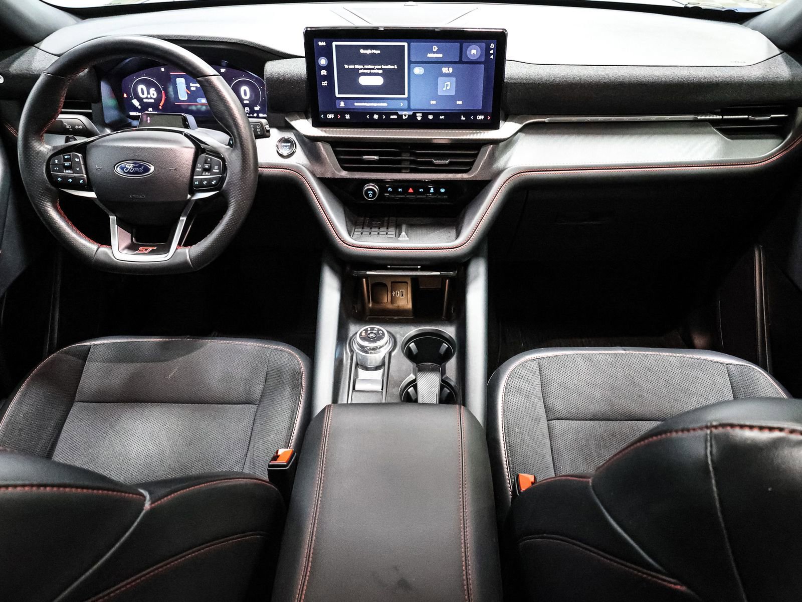 Certified 2025 Ford Explorer ST image 24